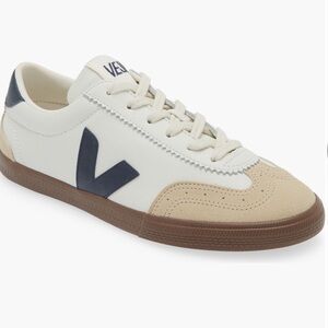 VEJA Volley O.T. Sneakers White Black US W 10 or W 11 NEW